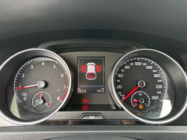 2019 Volkswagen Golf — Miniatură 9