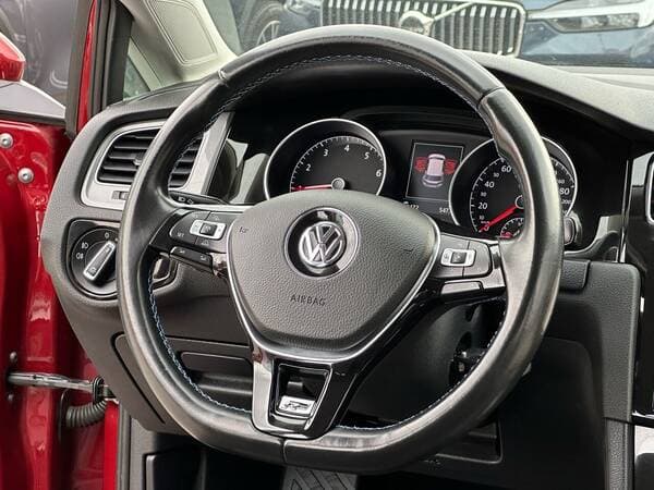 2019 Volkswagen Golf — Miniatură 8