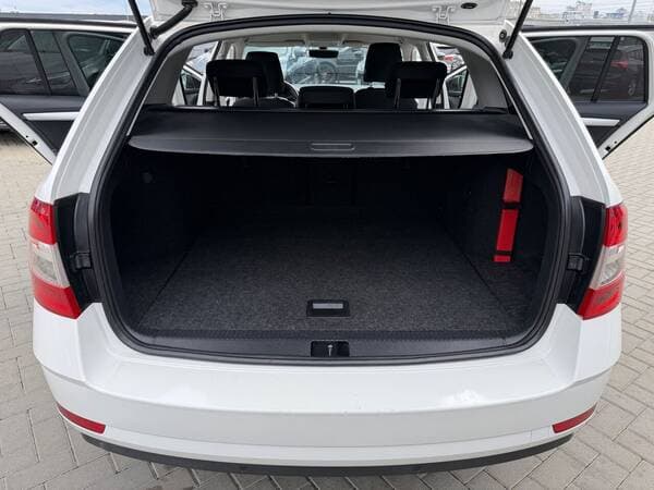 Skoda Octavia 2018 — Миниатюра 18