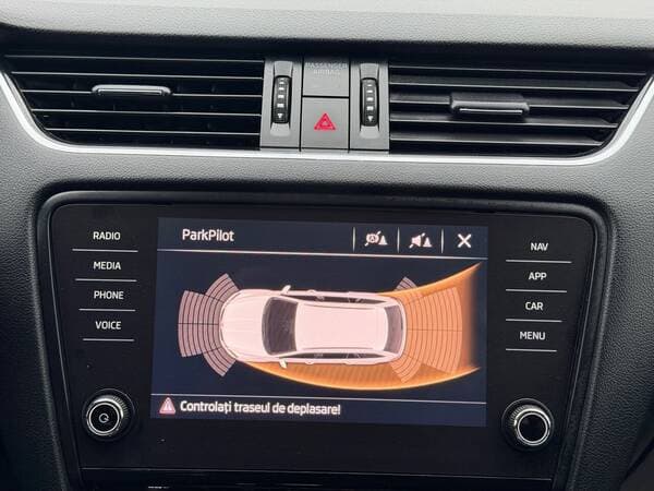 Skoda Octavia 2018 — Миниатюра 11