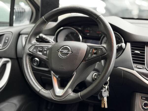 Opel Astra 2020 — Миниатюра 9