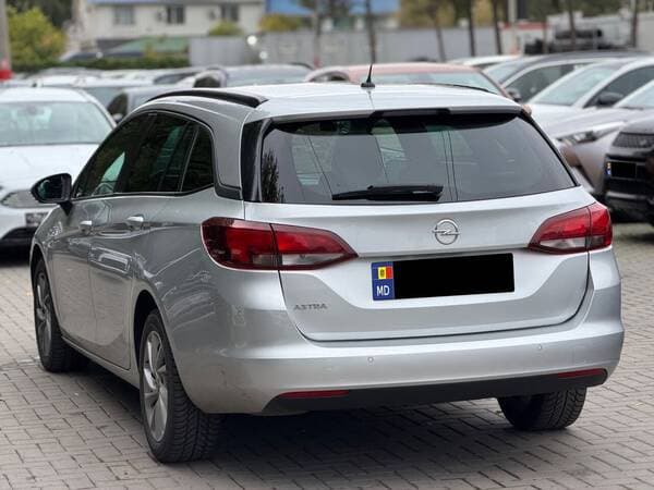 Opel Astra 2020 — Миниатюра 4