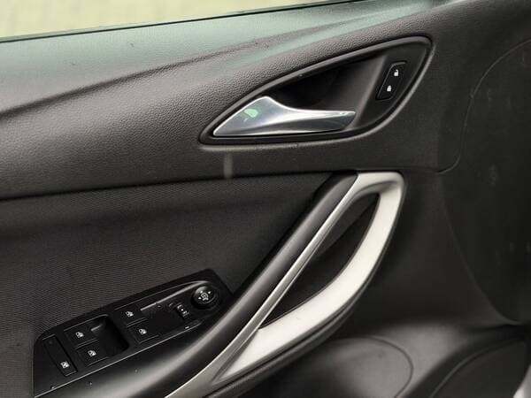 Opel Astra 2020 — Миниатюра 16