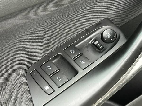Opel Astra 2020 — Миниатюра 14