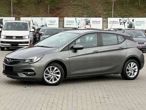 Opel Astra 2020 — Миниатюра 2