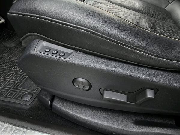 Opel Grandland X 2019 — Миниатюра 22