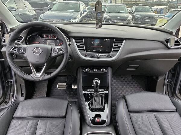 Opel Grandland X 2019 — Миниатюра 9