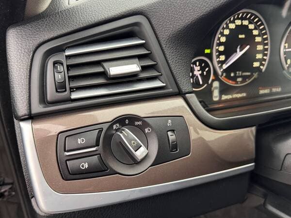 BMW 520 2013 — Миниатюра 17