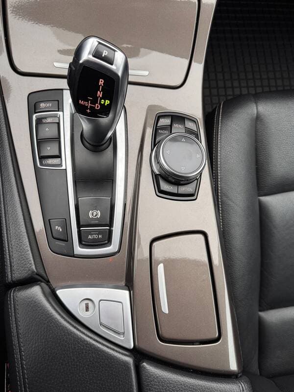 BMW 520 2013 — Миниатюра 14