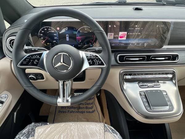 Mercedes V 300 2026 — Миниатюра 10