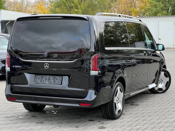 Mercedes V 300 2026 — Миниатюра 3