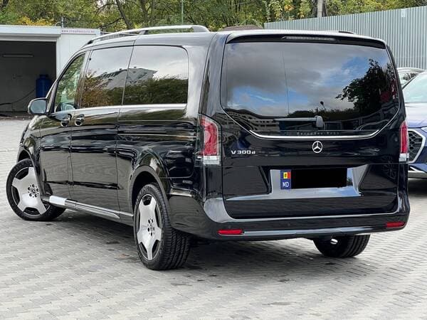 Mercedes V 300 2026 — Миниатюра 4