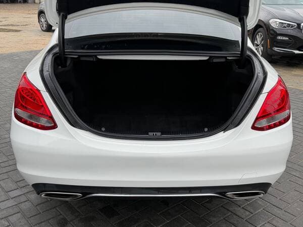 Mercedes C 300 2018 — Миниатюра 21