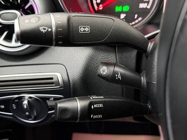 Mercedes C 300 2018 — Миниатюра 15