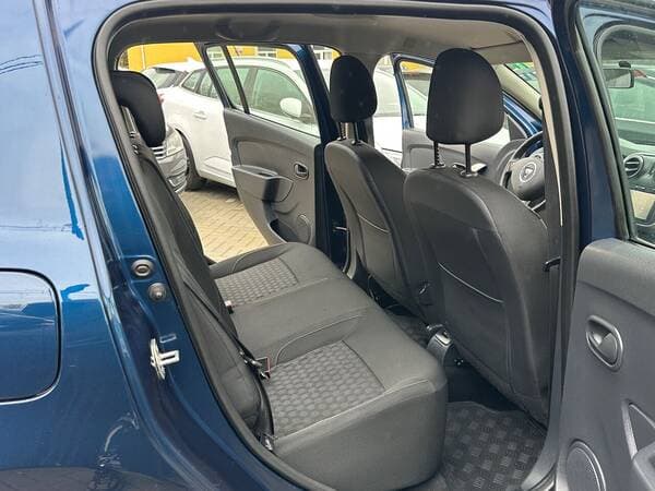 2016 Dacia Sandero — Miniatură 13