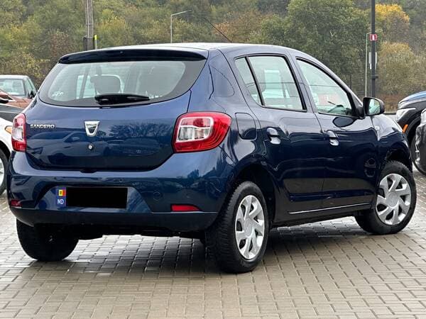 2016 Dacia Sandero — Miniatură 3