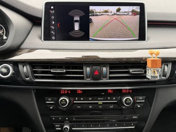 2018 BMW X5 4.0e — Miniatură 13