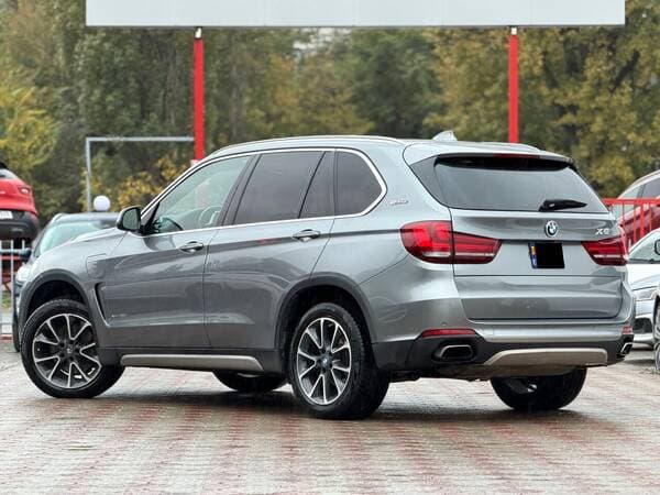2018 BMW X5 4.0e — Miniatură 4