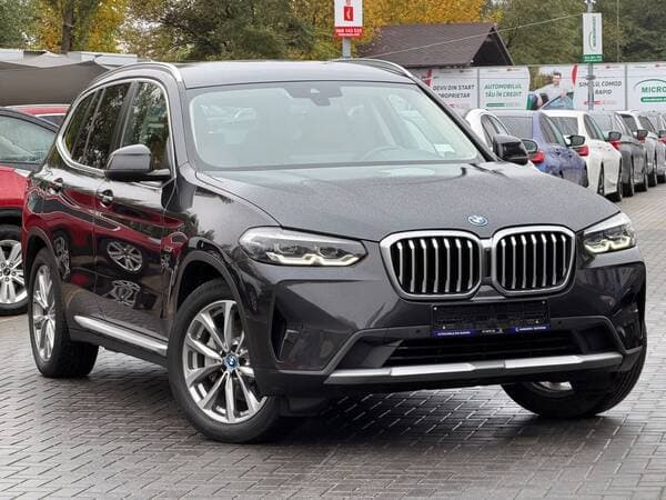 2022 BMW X3 3.0e — Miniatură 2