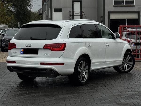 Audi Q7 2011 — Миниатюра 3