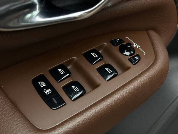 Volvo XC 90 2020 — Миниатюра 20