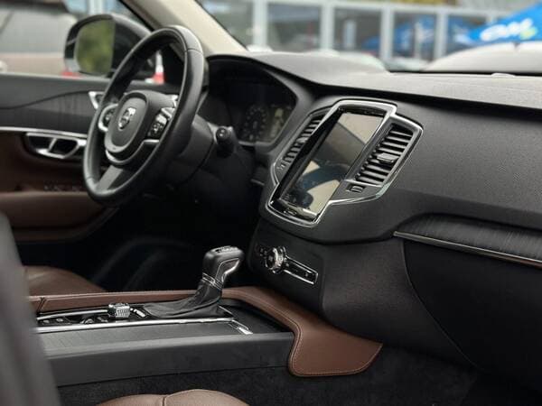 Volvo XC 90 2020 — Миниатюра 10
