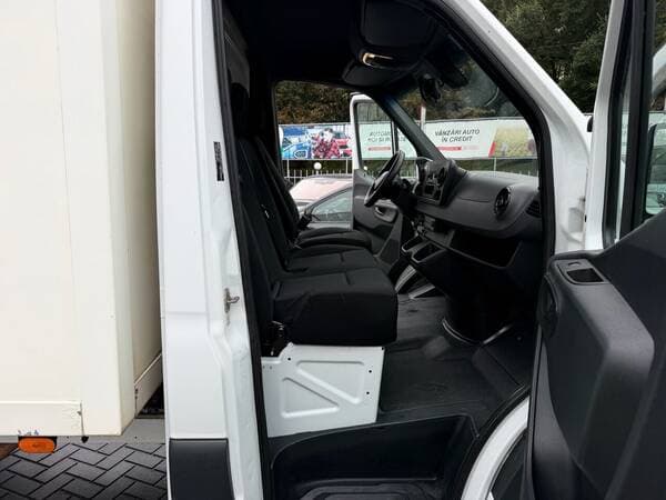 2020 Mercedes Sprinter — Miniatură 6