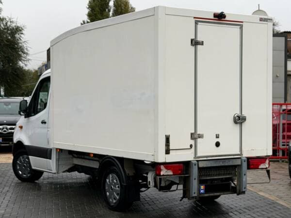 2020 Mercedes Sprinter — Miniatură 3