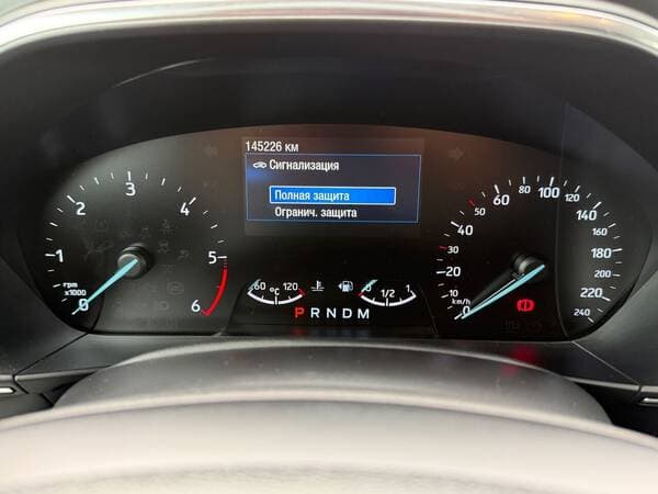 2019 Ford Focus — Miniatură 10