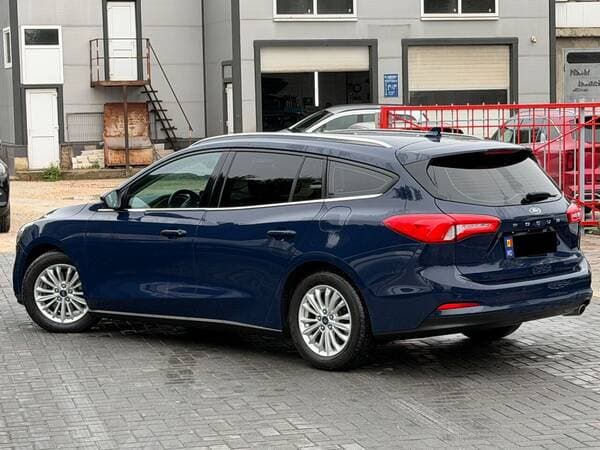 2019 Ford Focus — Miniatură 3