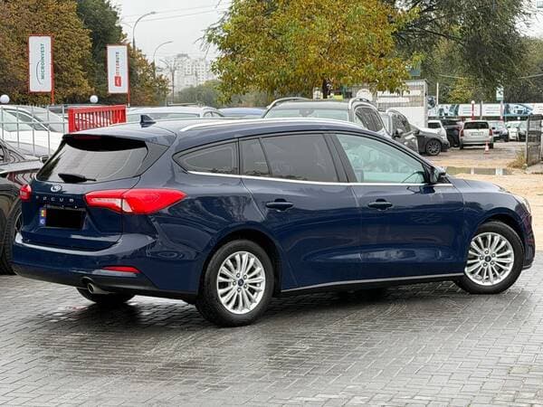 2019 Ford Focus — Miniatură 4