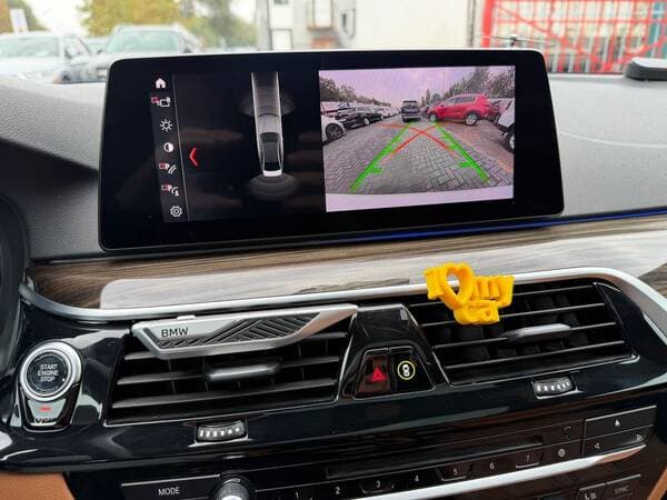 2019 BMW 530 — Miniatură 11