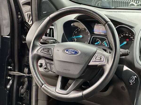 Ford Kuga 2018 — Миниатюра 9