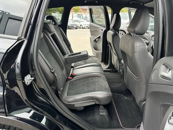 Ford Kuga 2018 — Миниатюра 17