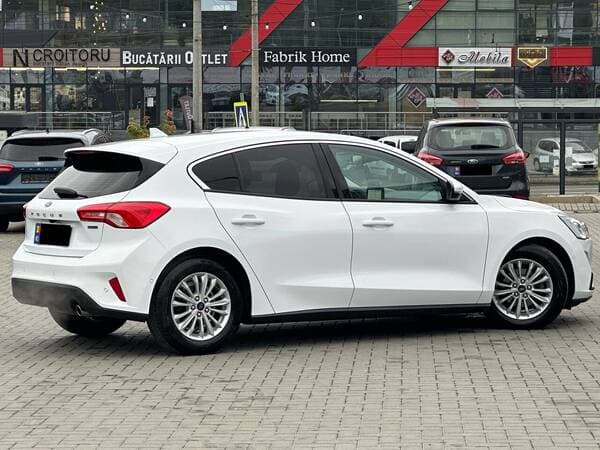 Ford Focus 2018 — Миниатюра 4