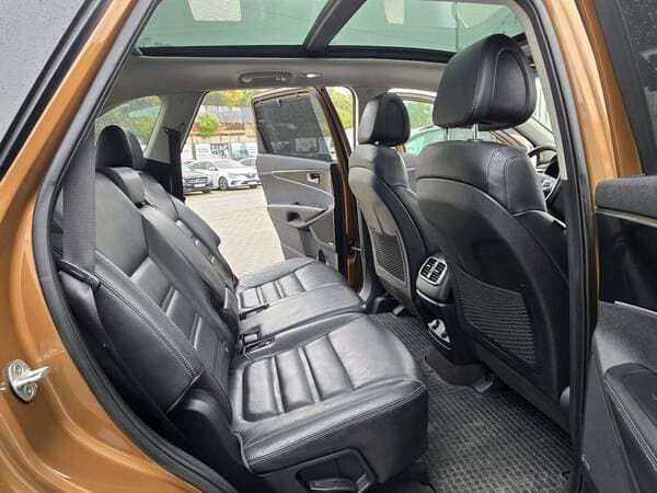 2014 Kia Sorento — Miniatură 17