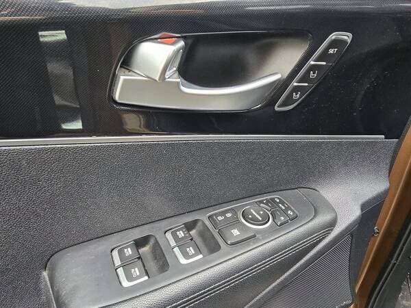 2014 Kia Sorento — Miniatură 16