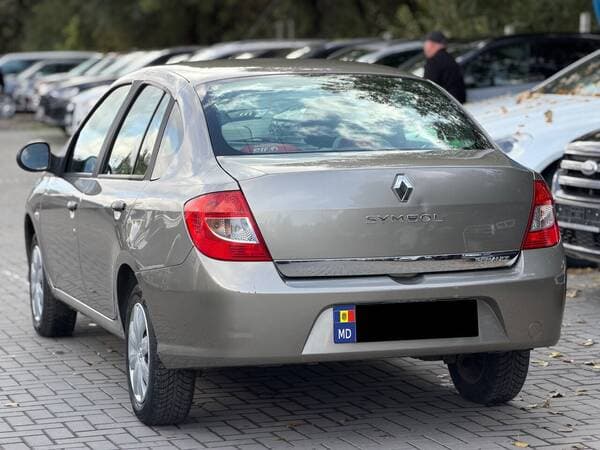 2011 Renault Symbol — Miniatură 4