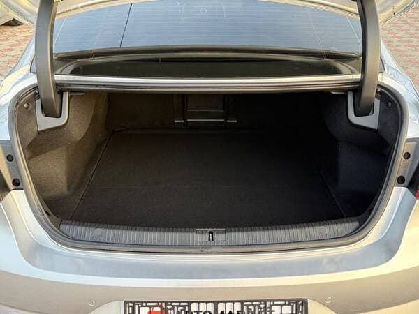 Renault Talisman 2016 — Миниатюра 19