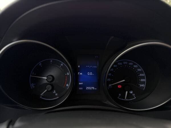 2018 Toyota Auris — Miniatură 9