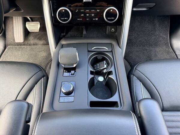 2021 Land Rover Discovery — Miniatură 16