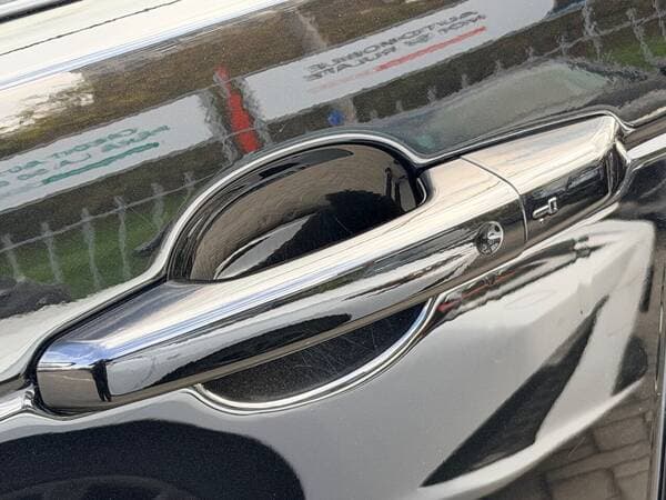 2021 Land Rover Discovery — Miniatură 6