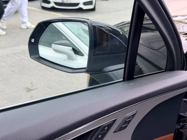 2018 Audi Q7 — Miniatură 6