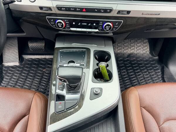 2018 Audi Q7 — Miniatură 13