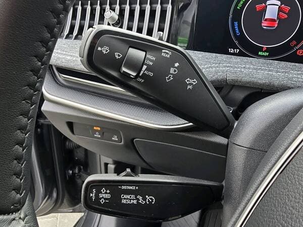 2024 Skoda Superb — Miniatură 16