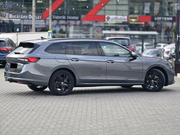 2024 Skoda Superb — Miniatură 3