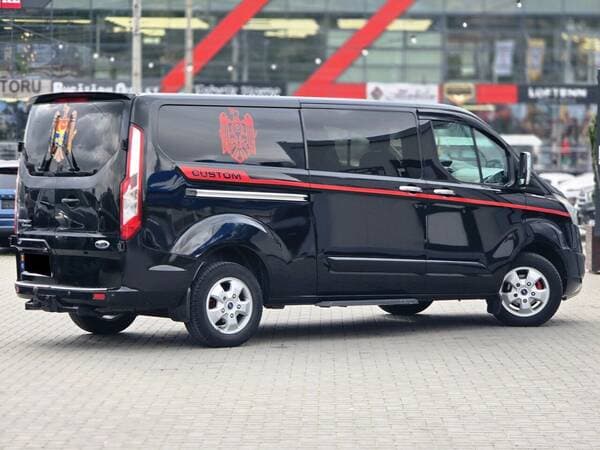 2017 Ford Transit — Miniatură 3