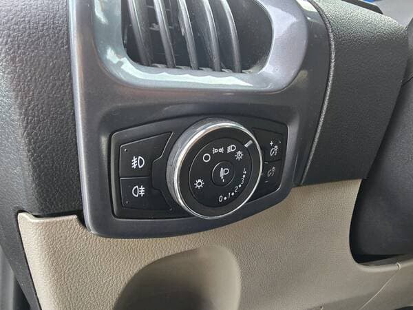 2017 Ford Transit — Miniatură 15