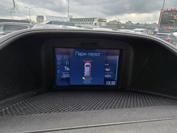 2017 Ford Transit — Miniatură 10