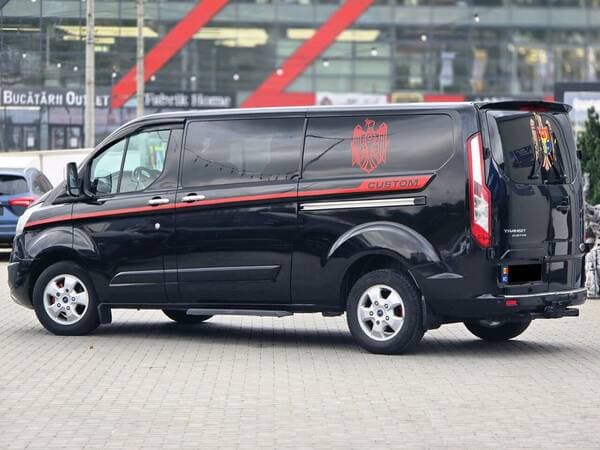 2017 Ford Transit — Miniatură 4